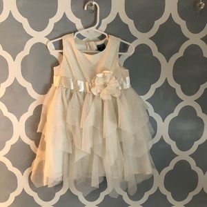 Ivory special occasion dress 👗